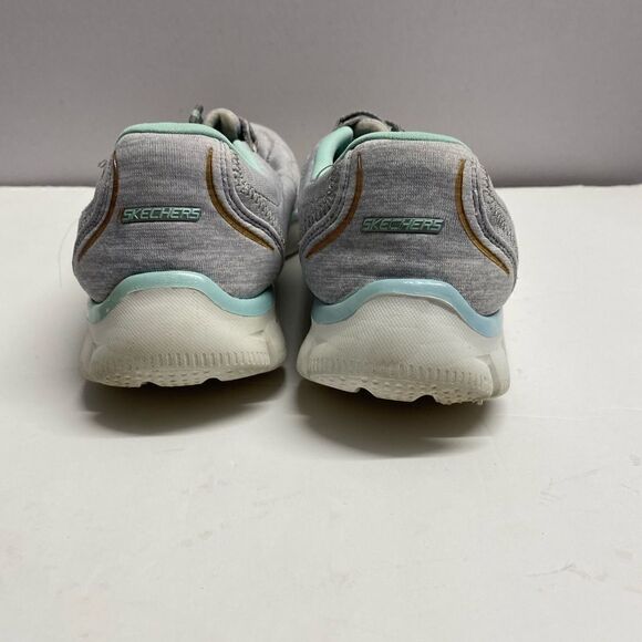 sketchers woman’s stretch knit washable bungee slip on sneakers/8.5/ comfort - Picture 4 of 7